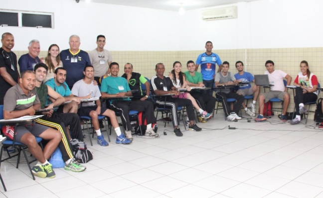 Upaon sedia Curso Nacional de Treinadores de Voleibol.